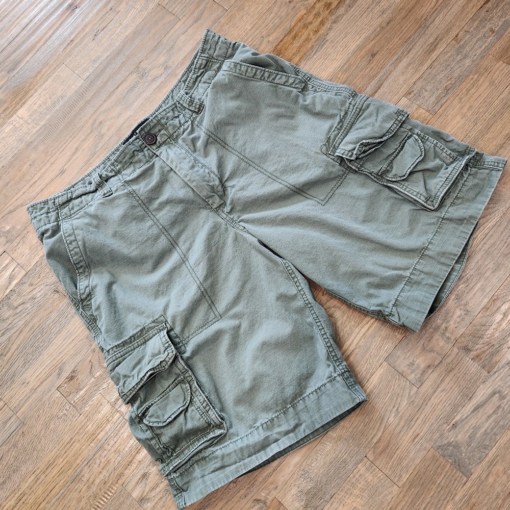 Vintage Aeropostale Shorts Men 34 Green Authentic Cargo‎ Tactical Utility Pocket
